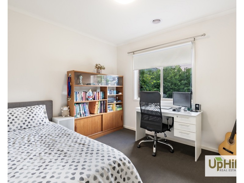 11 Highbury Road, Clyde North VIC 3978