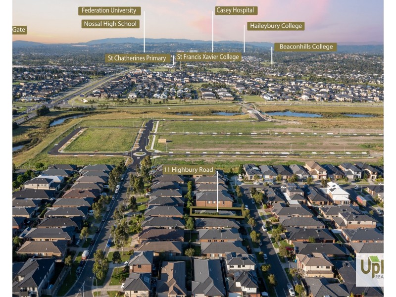 11 Highbury Road, Clyde North VIC 3978