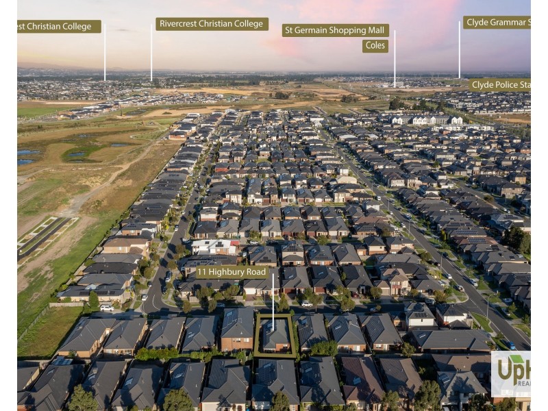 11 Highbury Road, Clyde North VIC 3978