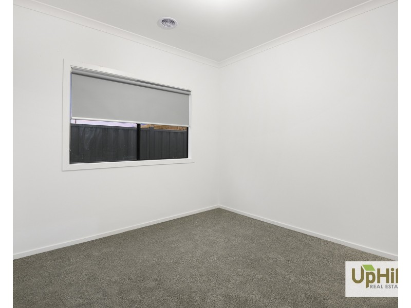 11 Northumberland Road, Clyde VIC 3978