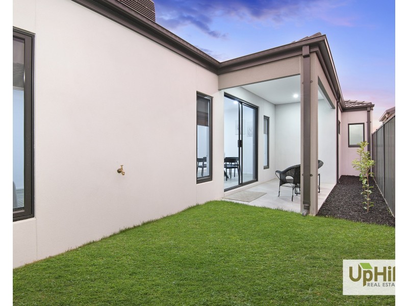 11 Northumberland Road, Clyde VIC 3978