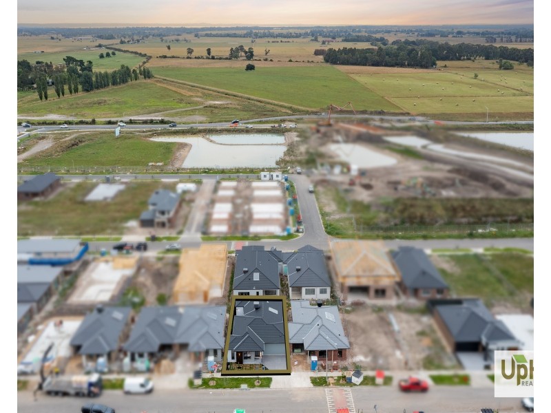 11 Northumberland Road, Clyde VIC 3978