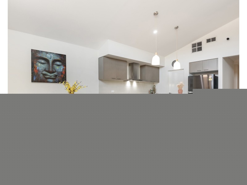33 Timble Way, Clyde North VIC 3978
