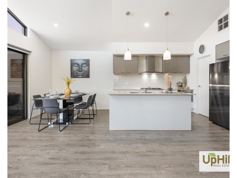33 Timble Way, Clyde North VIC 3978