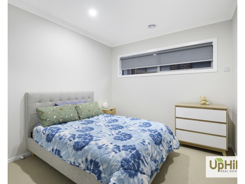 28 Sicily Road, Clyde VIC 3978