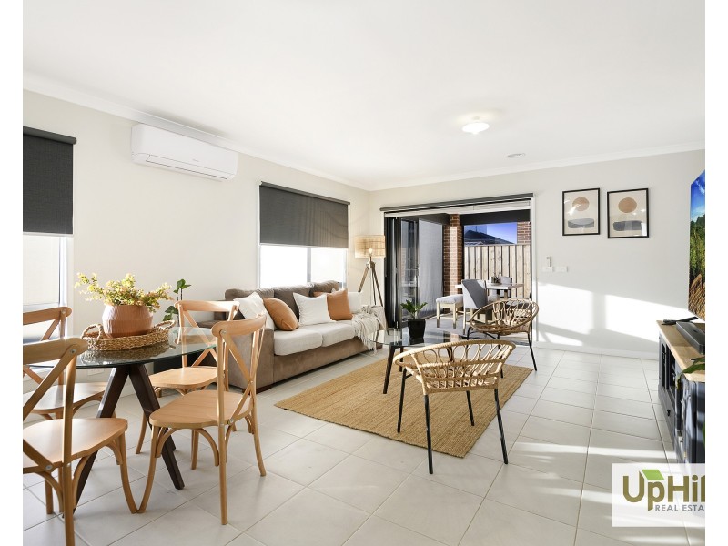 20 Diversity Road, Clyde North VIC 3978