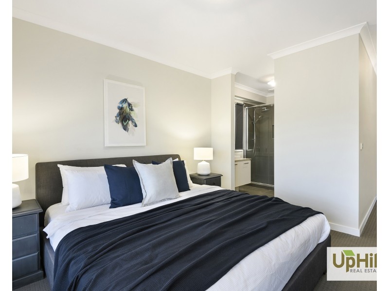 20 Diversity Road, Clyde North VIC 3978