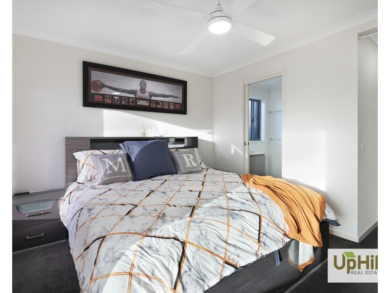 34 Damice Street, Clyde North VIC 3978