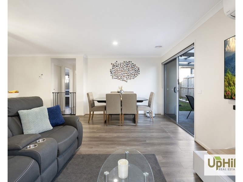 34 Damice Street, Clyde North VIC 3978