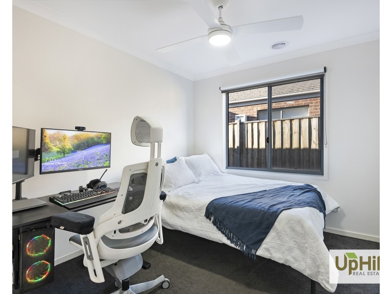 34 Damice Street, Clyde North VIC 3978