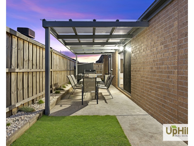 34 Damice Street, Clyde North VIC 3978