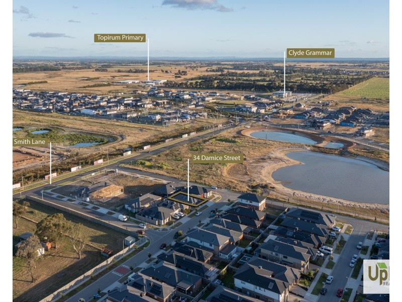 34 Damice Street, Clyde North VIC 3978