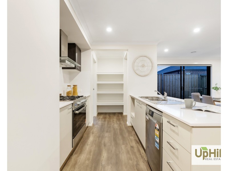 7 Rubato Street, Clyde VIC 3978