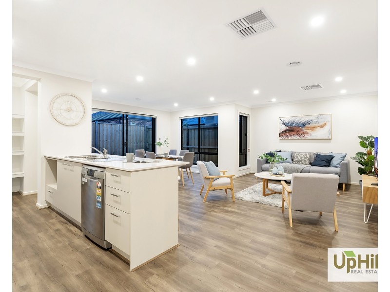 7 Rubato Street, Clyde VIC 3978