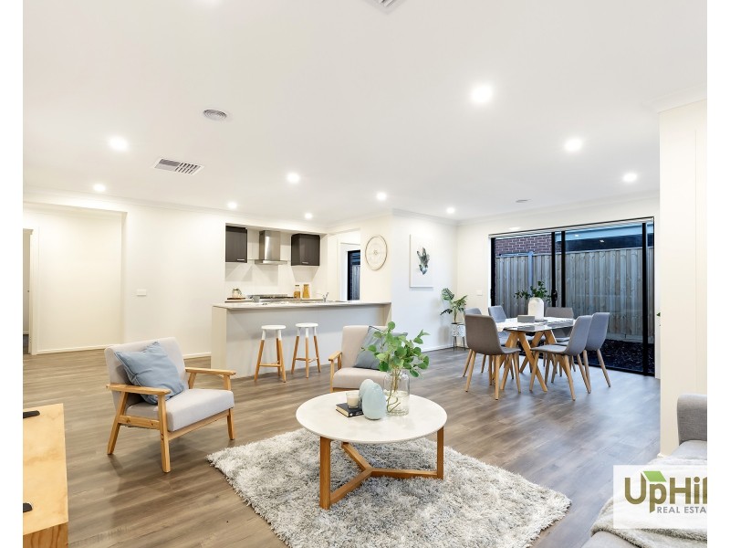 7 Rubato Street, Clyde VIC 3978