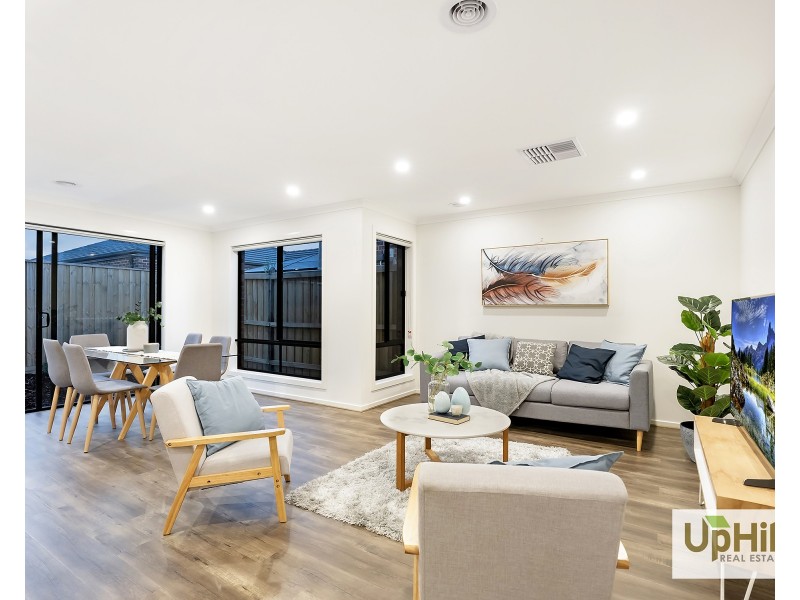 7 Rubato Street, Clyde VIC 3978