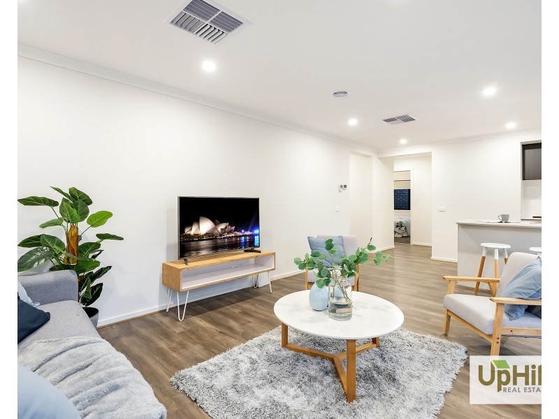 7 Rubato Street, Clyde VIC 3978