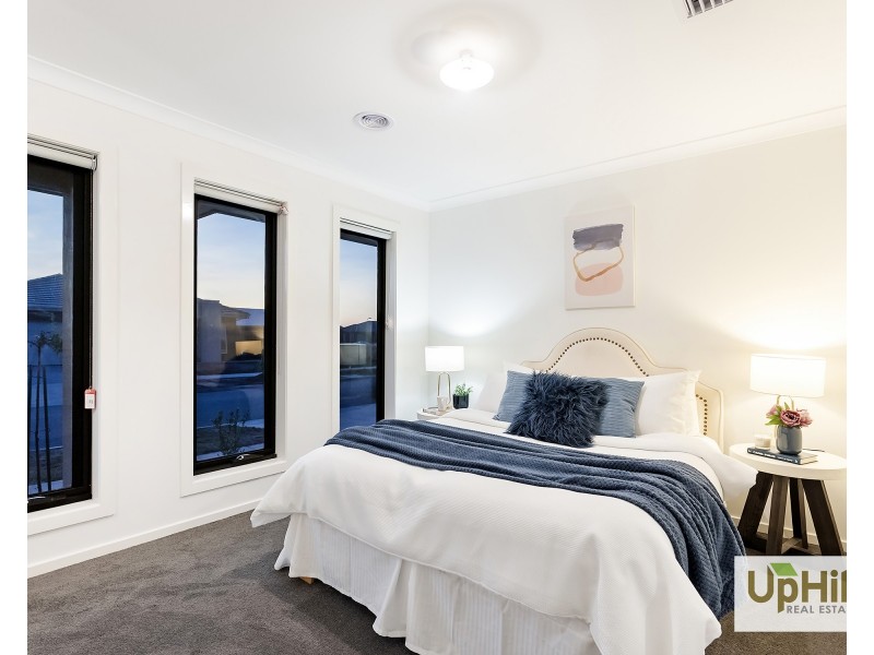 7 Rubato Street, Clyde VIC 3978