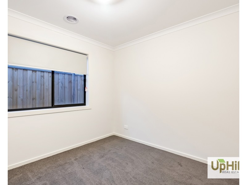 7 Rubato Street, Clyde VIC 3978