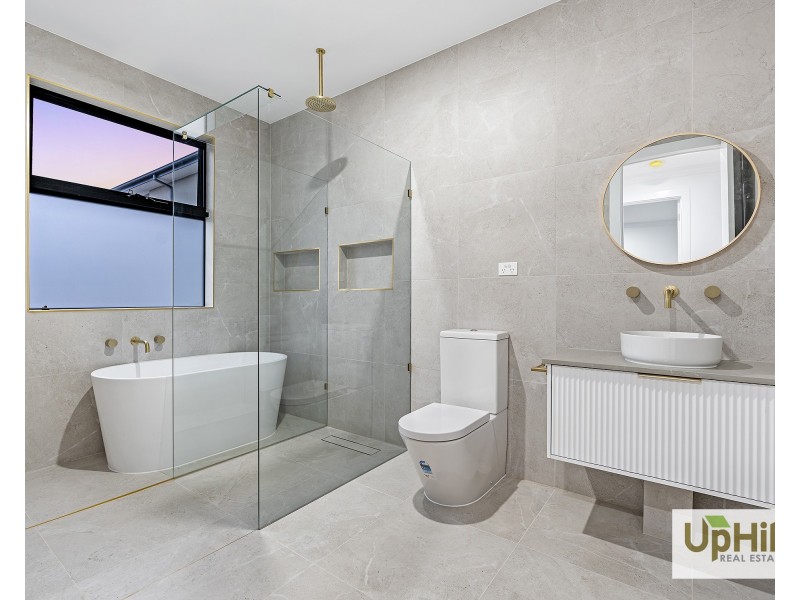 29 Heart Loop, Clyde North VIC 3978