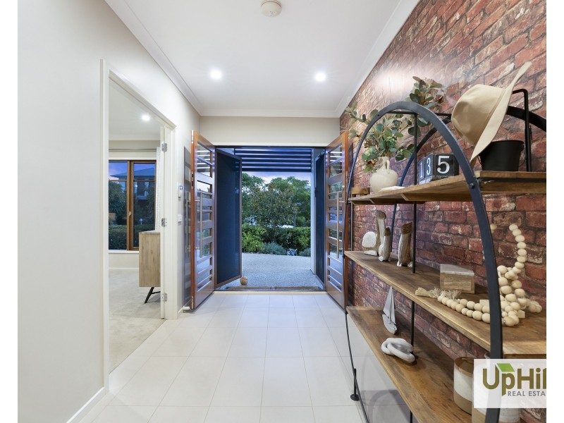 20 Flowerbloom Crescent, Clyde North VIC 3978