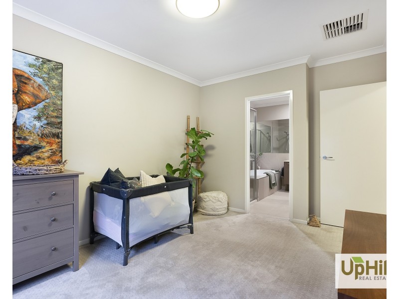 20 Flowerbloom Crescent, Clyde North VIC 3978