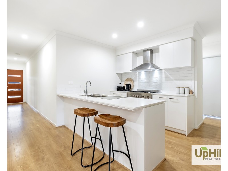 75 Athenaeum Avenue, Clyde North VIC 3978