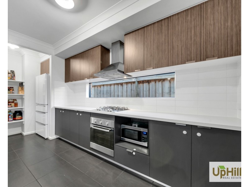 22 Portrait Place, Clyde North VIC 3978