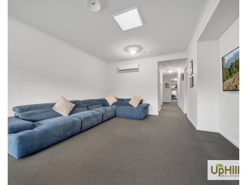 22 Portrait Place, Clyde North VIC 3978