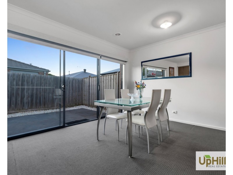 22 Portrait Place, Clyde North VIC 3978