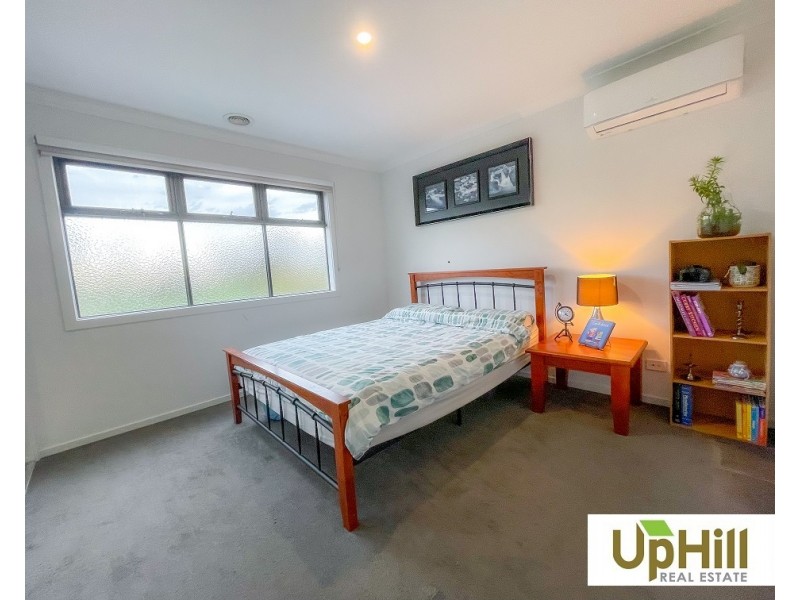 19/17 Golden Elm Way, Lyndhurst VIC 3975
