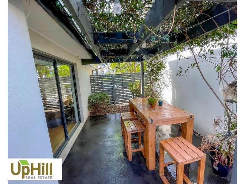 19/17 Golden Elm Way, Lyndhurst VIC 3975