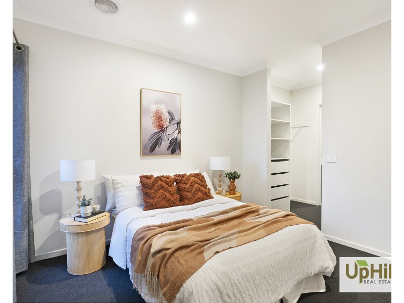 48 Adriatic Circuit, Clyde VIC 3978