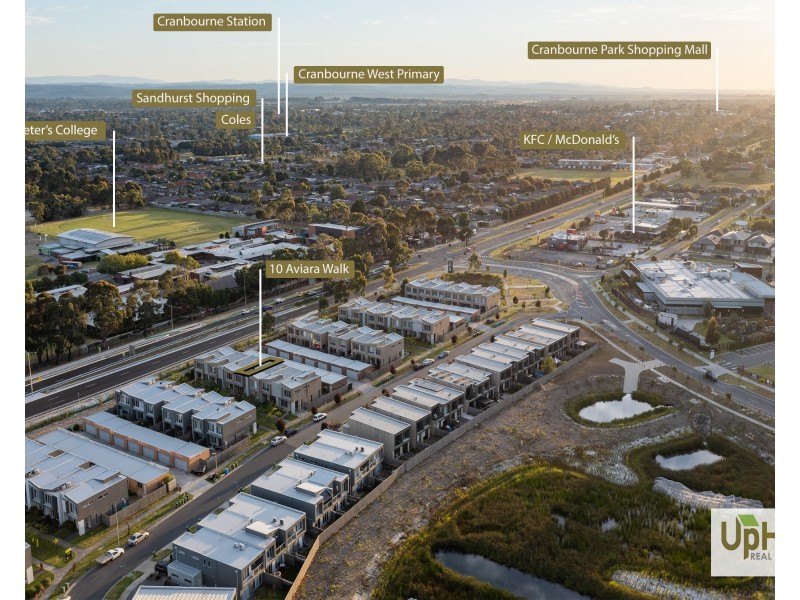 10 Aviara Walk, Cranbourne VIC 3977