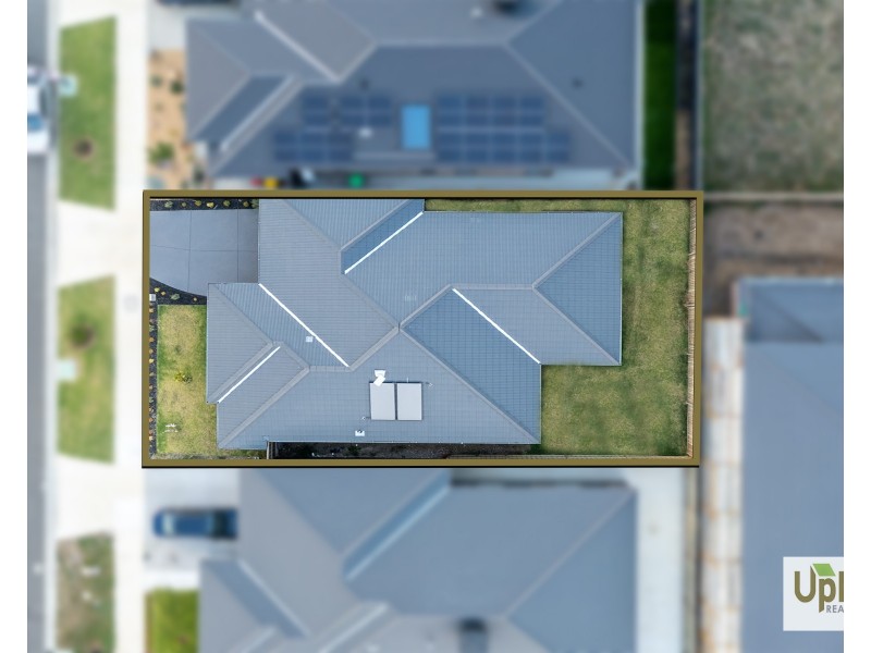 16 Andante Crescent, Clyde VIC 3978