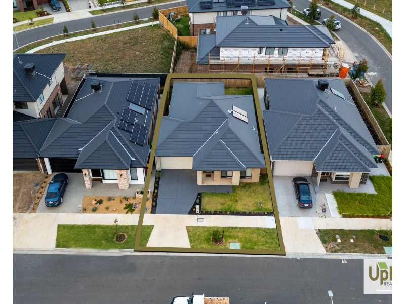 16 Andante Crescent, Clyde VIC 3978