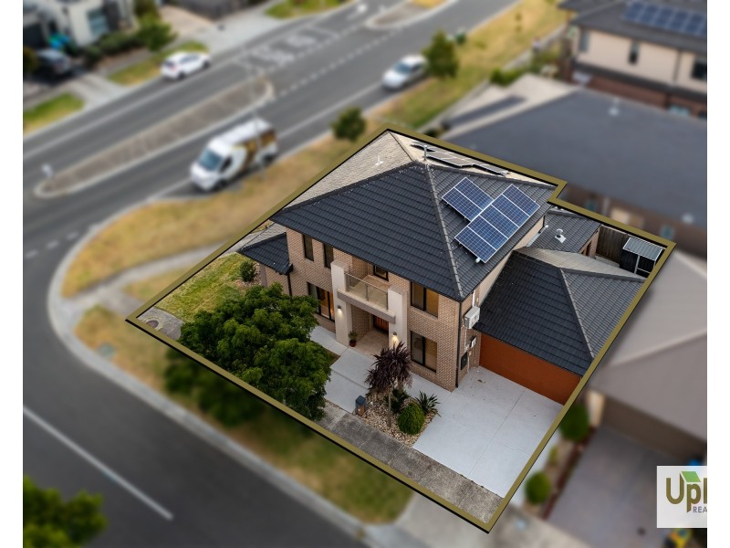 1 Elland Road, Clyde North VIC 3978