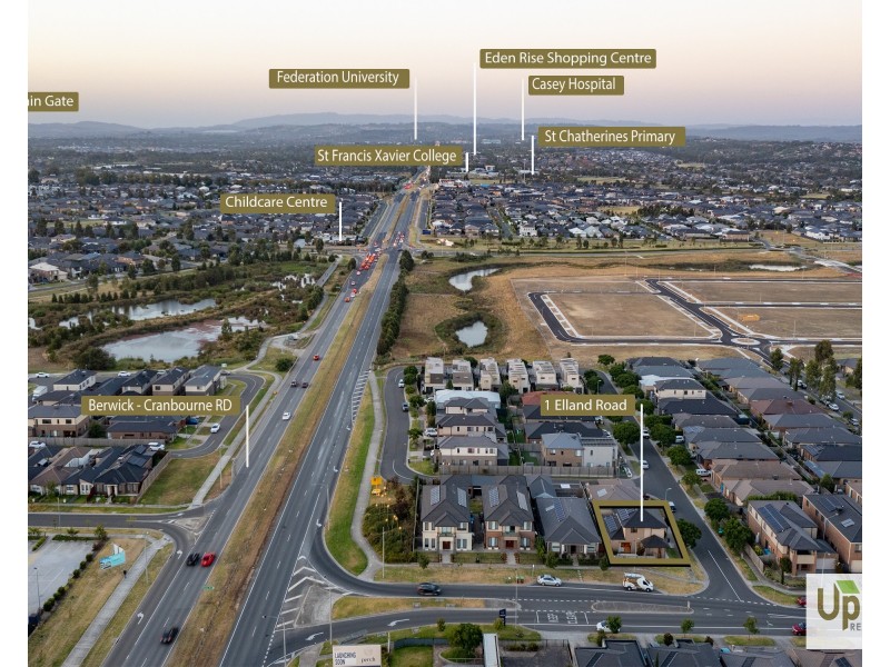 1 Elland Road, Clyde North VIC 3978