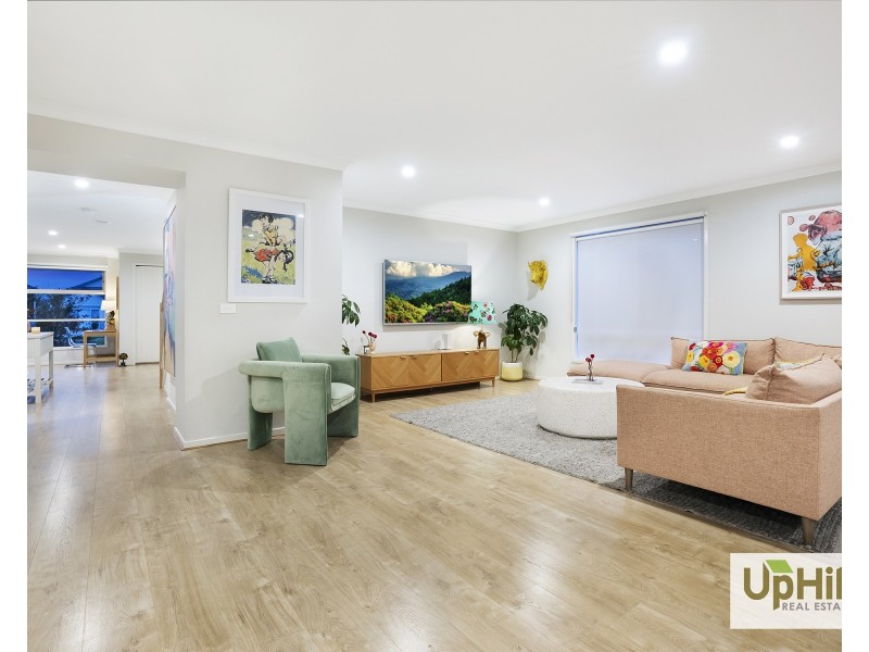 5 Byzantium Mews, Clyde North VIC 3978