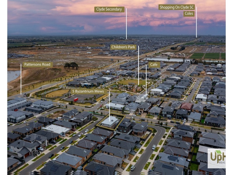 5 Byzantium Mews, Clyde North VIC 3978