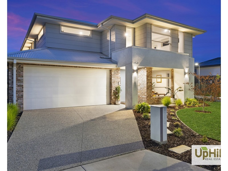 5 Byzantium Mews, Clyde North VIC 3978