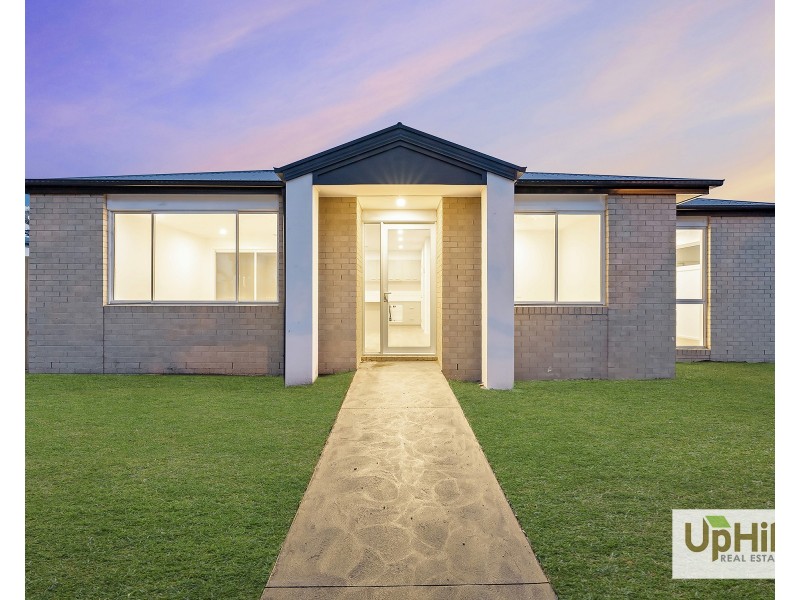 2/148 Princes Highway, Pakenham VIC 3810