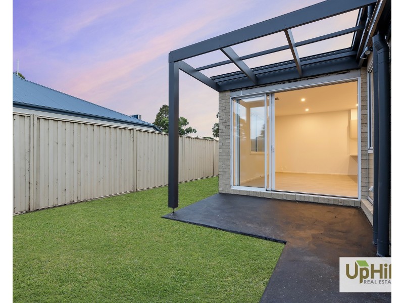 2/148 Princes Highway, Pakenham VIC 3810