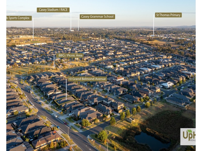 10 Grande Belmond Avenue, Clyde VIC 3978