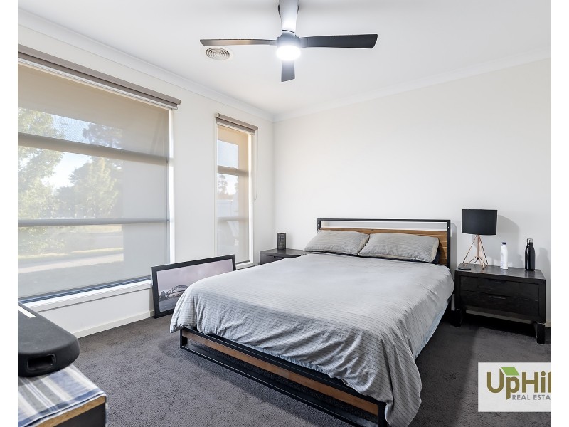 35 Cottle Drive, Clyde VIC 3978