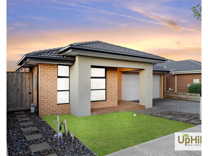 35 Cottle Drive, Clyde VIC 3978