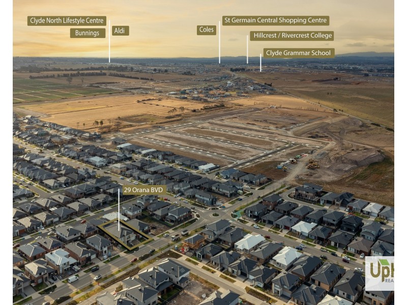 29 Orana Boulevard, Clyde North VIC 3978