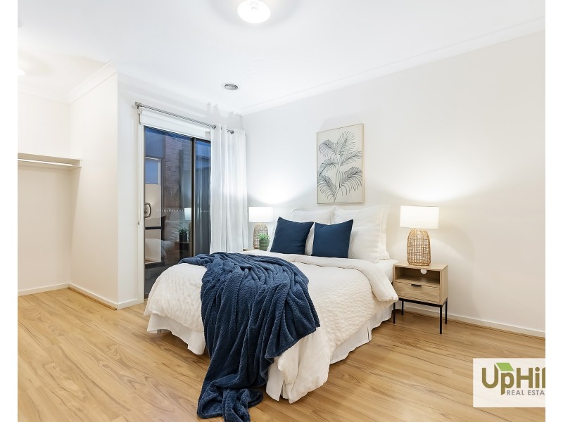 14 Pleven Rise, Clyde North VIC 3978