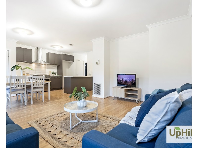 14 Pleven Rise, Clyde North VIC 3978