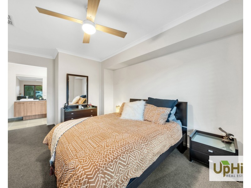 73 Bimberry Circuit, Clyde VIC 3978